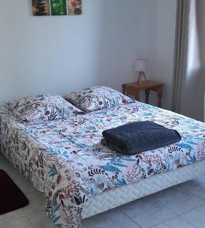Chambre Independante A La Campagne Puycalvel Lautrec Εξωτερικό φωτογραφία