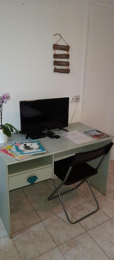 Chambre Independante A La Campagne Puycalvel Lautrec Εξωτερικό φωτογραφία