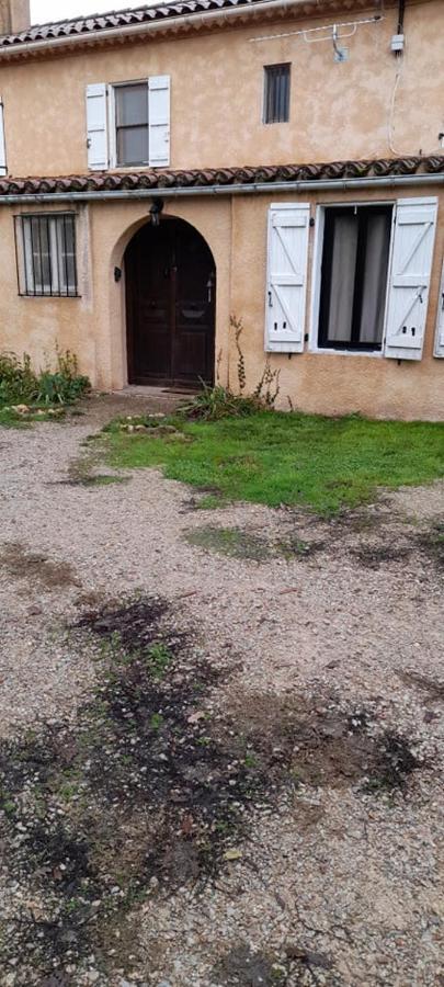 Chambre Independante A La Campagne Puycalvel Lautrec Εξωτερικό φωτογραφία